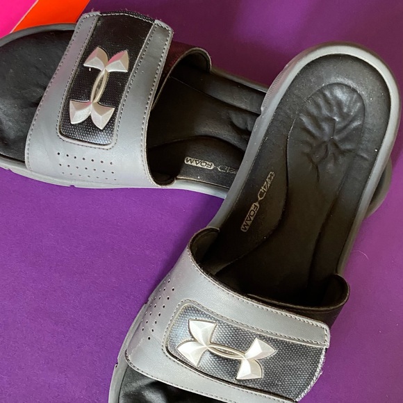 Under Armour 4D Foam slides - Picture 2 of 6
